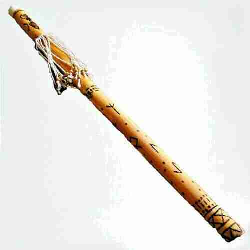 Chocalho RainStick Xamã em Bambu, Feitas à Mão, com Runas Norreniche Loki